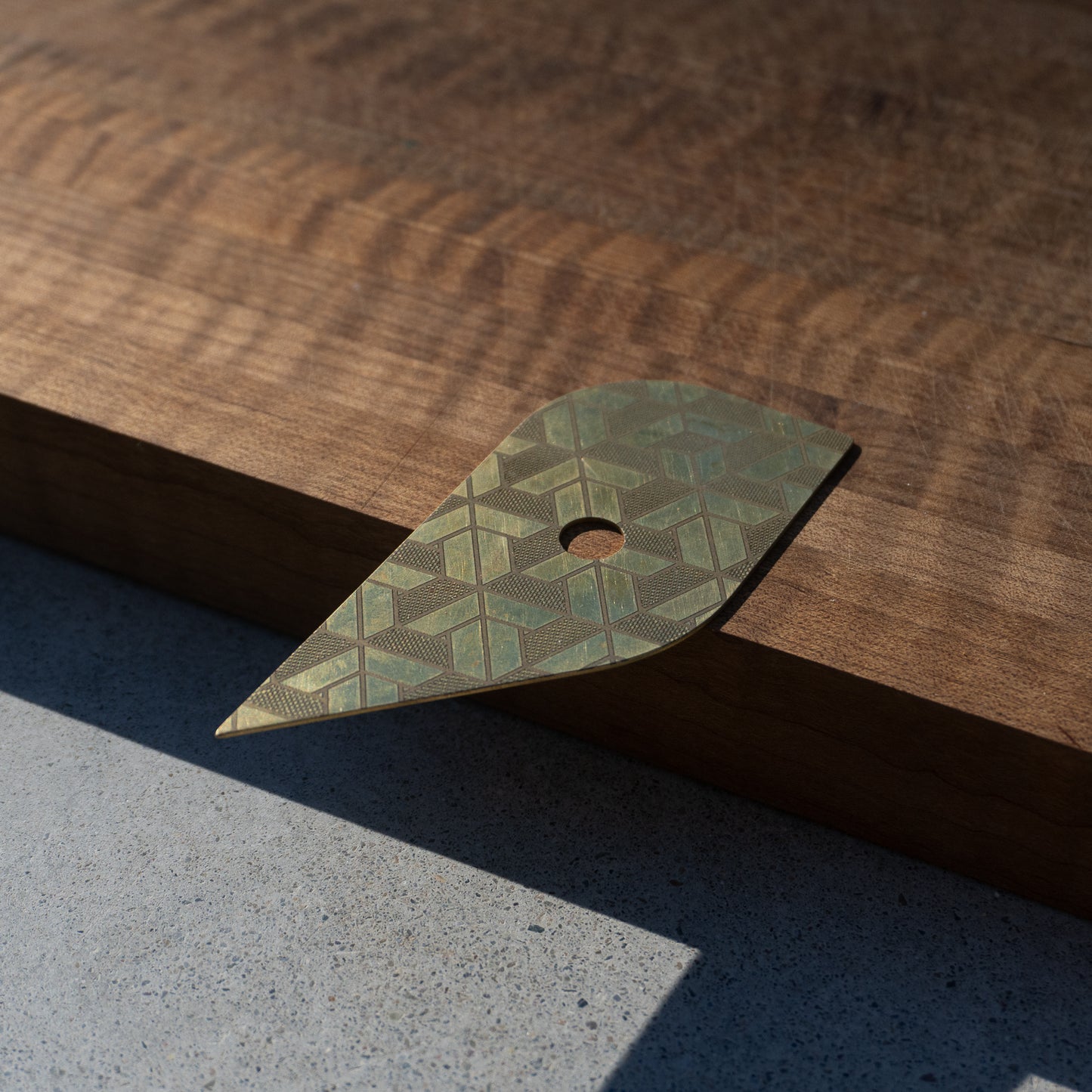 Brass Pottery Rib 04