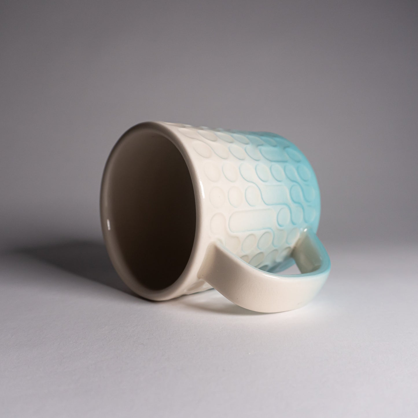 Turquoise Fade Bubbles Mug