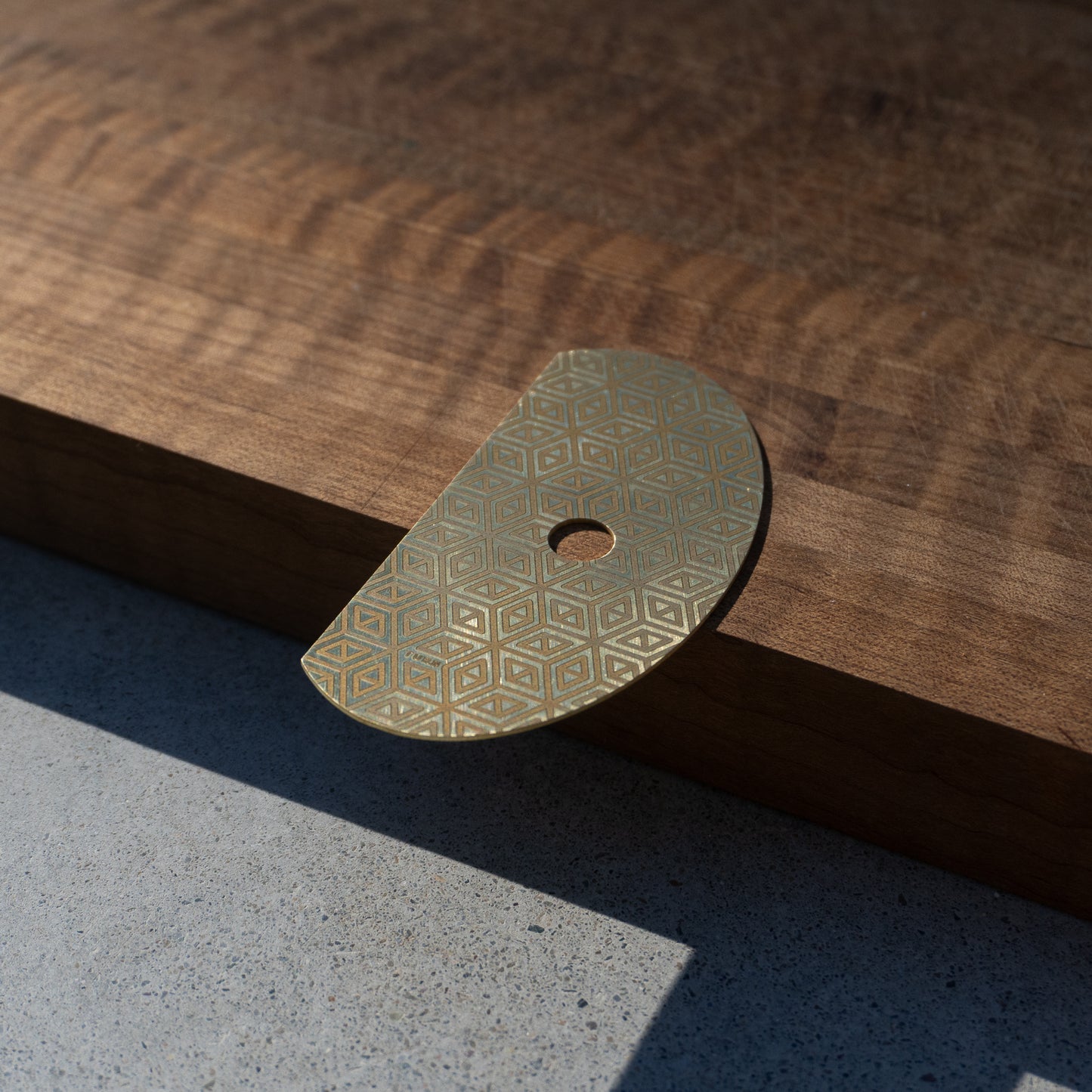 Brass Pottery Rib 03