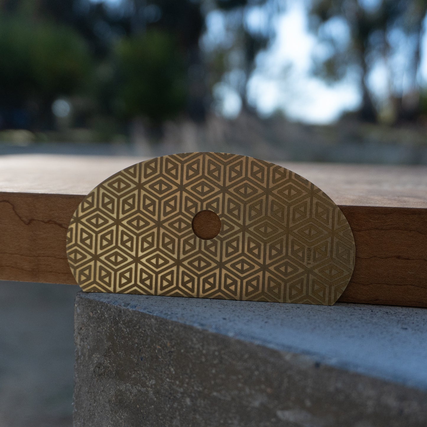 Brass Pottery Rib 03